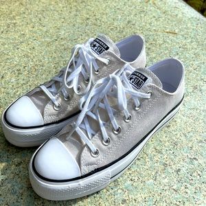 Converse low-top platform sneakers